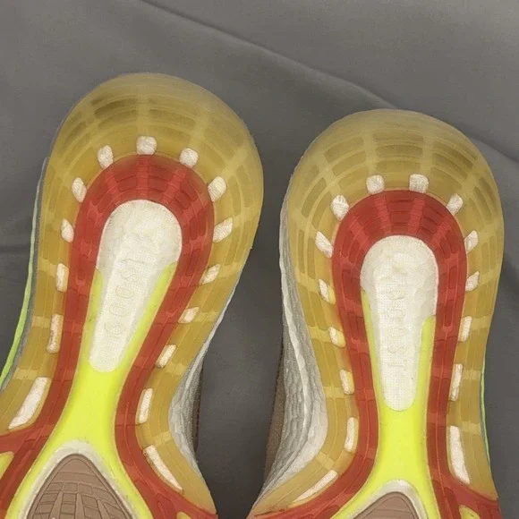 Adidas Trainers Womens 7 UltraBoost 21 Ash Pearl Pink Road Running Light Shoes - Picture 11 of 15